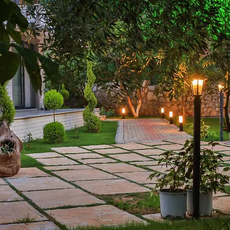 アパートホテル Harnup 4*