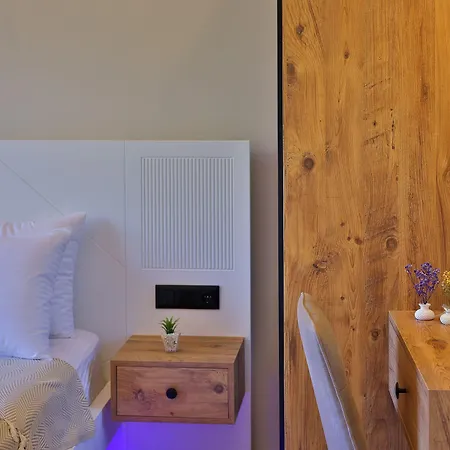 Aparthotel Harnup 4*