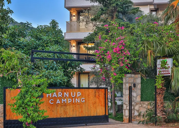 Ξενοδοχείο με διαμερίσματα Harnup 4*